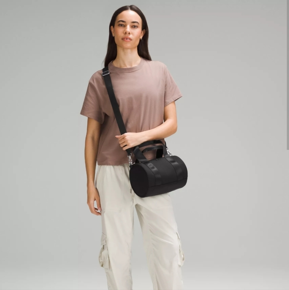Lululemon Knit Nylon Barrel Duffle Bag